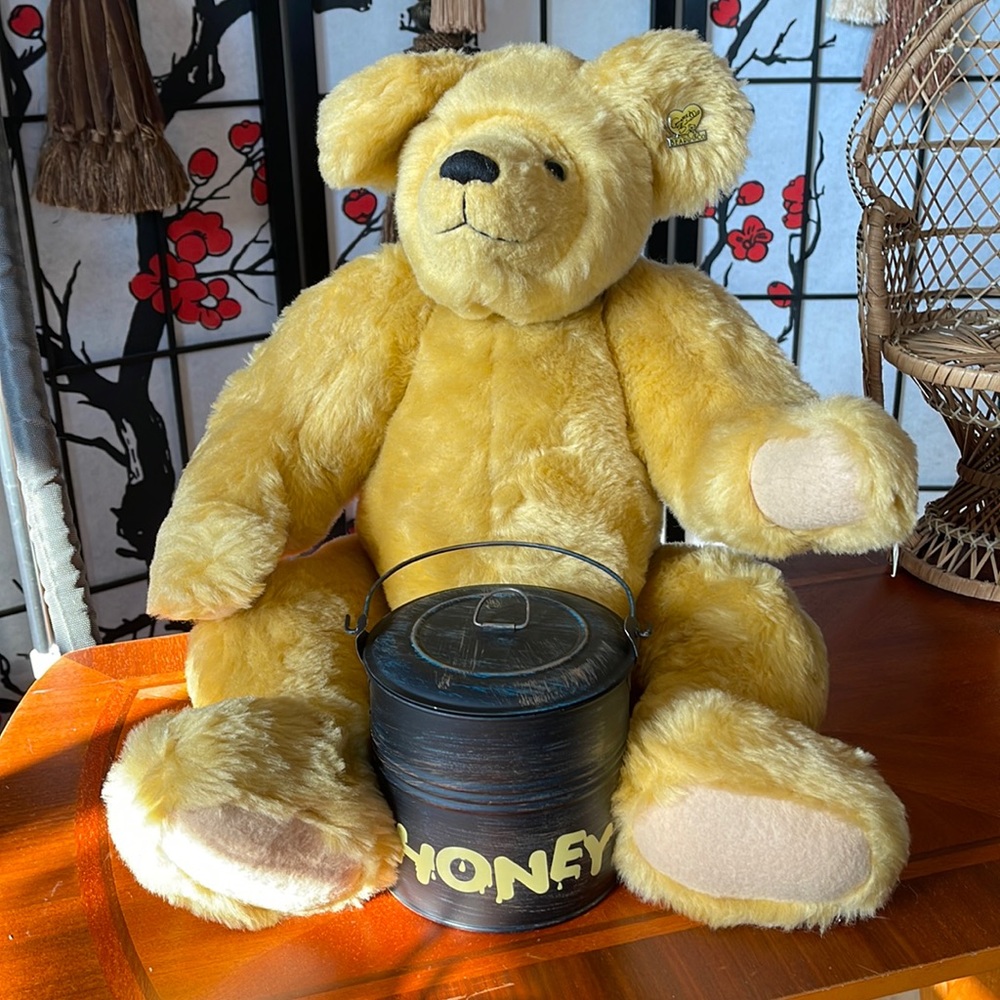 Annette Funicello Honeybear with honey pot